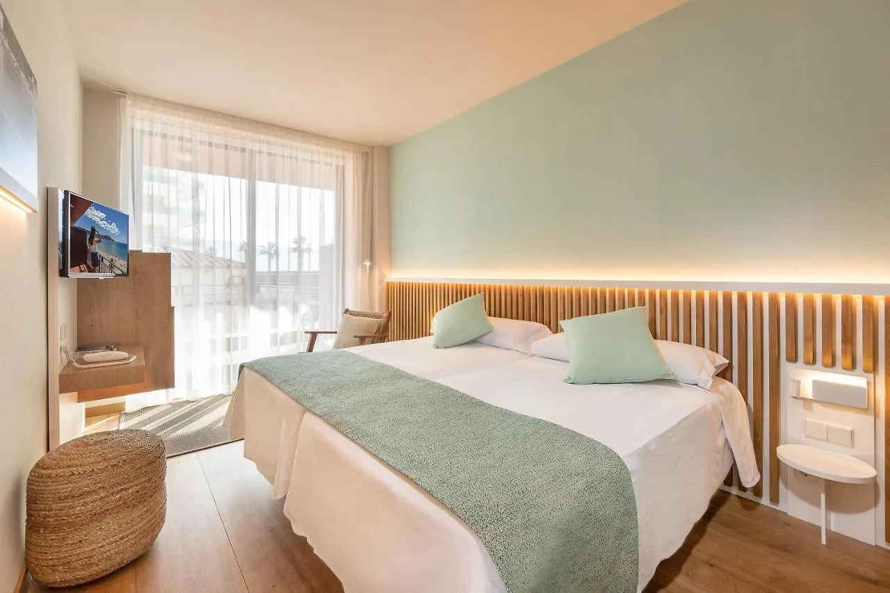 Hotel Montecarlo Spa & Wellness Roses 4*,